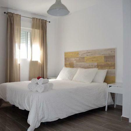 Apartamento Flamingo Beach เบนัลมาเดนา ภายนอก รูปภาพ