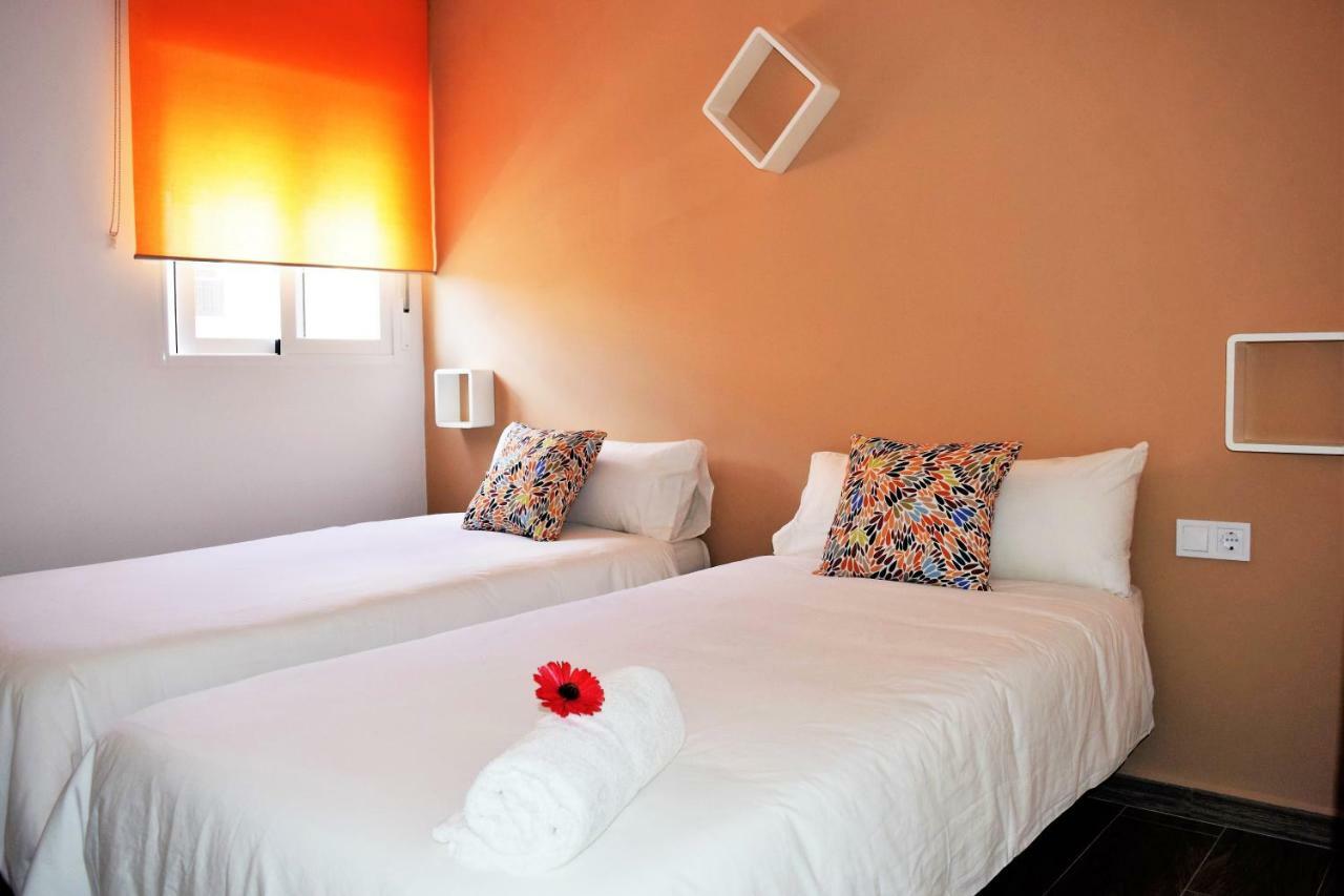 Apartamento Flamingo Beach เบนัลมาเดนา ภายนอก รูปภาพ