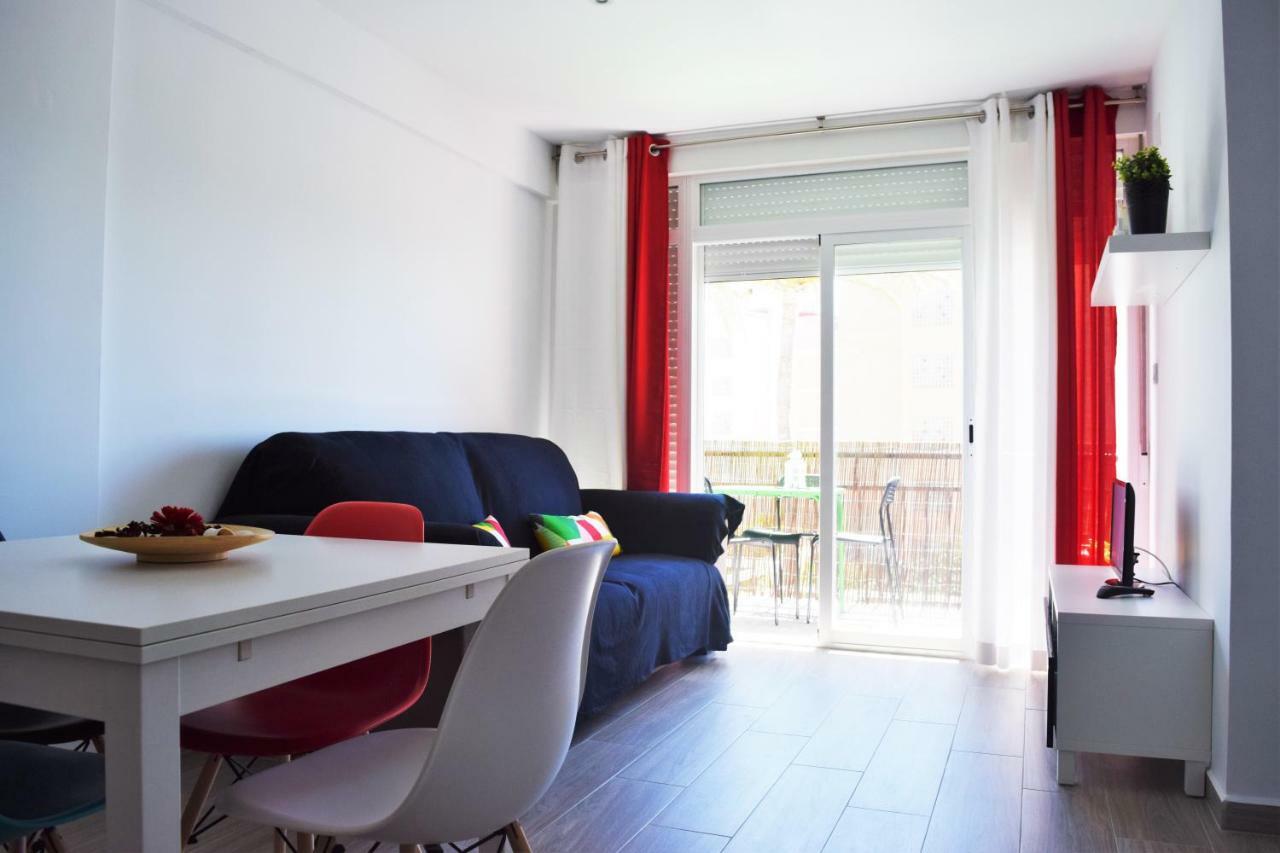 Apartamento Flamingo Beach เบนัลมาเดนา ภายนอก รูปภาพ